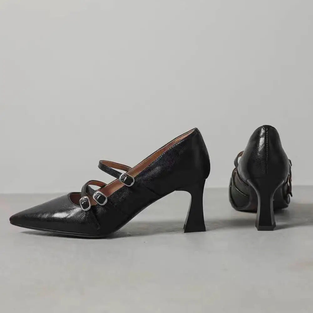 Women’s Vintage Pointed Toe Pumps