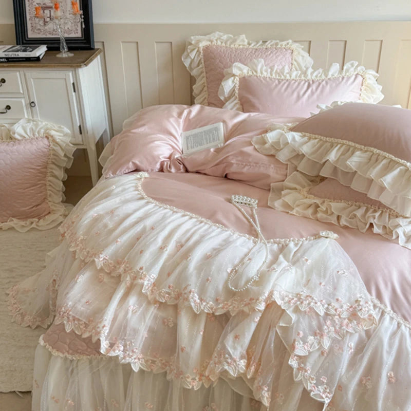 Elegant White/Pink Lace Ruffle Egyptian Cotton Bedding Set