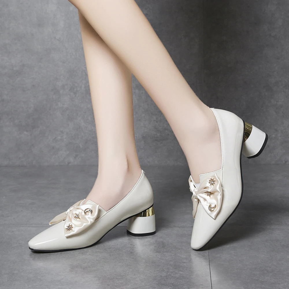 Women’s Pointed Toe Pumps with Bow